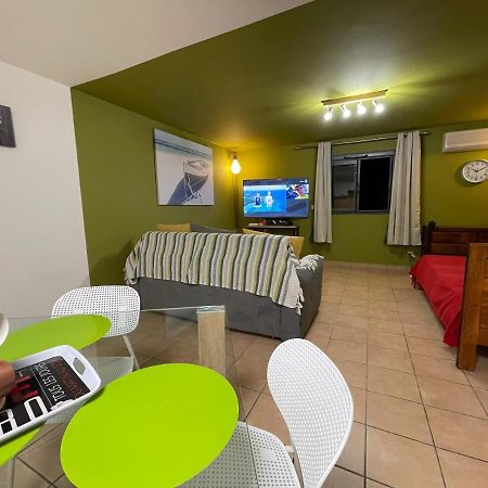 Immense Studio 51 Jusqu'A 4 Personnes Avec Vue Mer แซงต์-เดอนี ภายนอก รูปภาพ