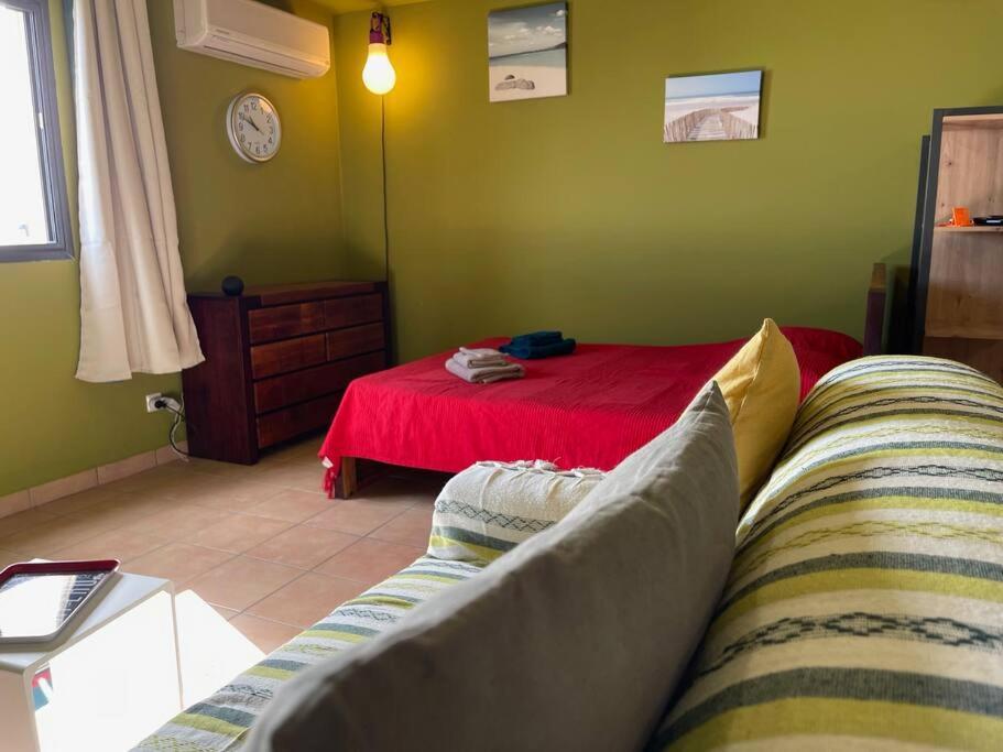 Immense Studio 51 Jusqu'A 4 Personnes Avec Vue Mer แซงต์-เดอนี ภายนอก รูปภาพ